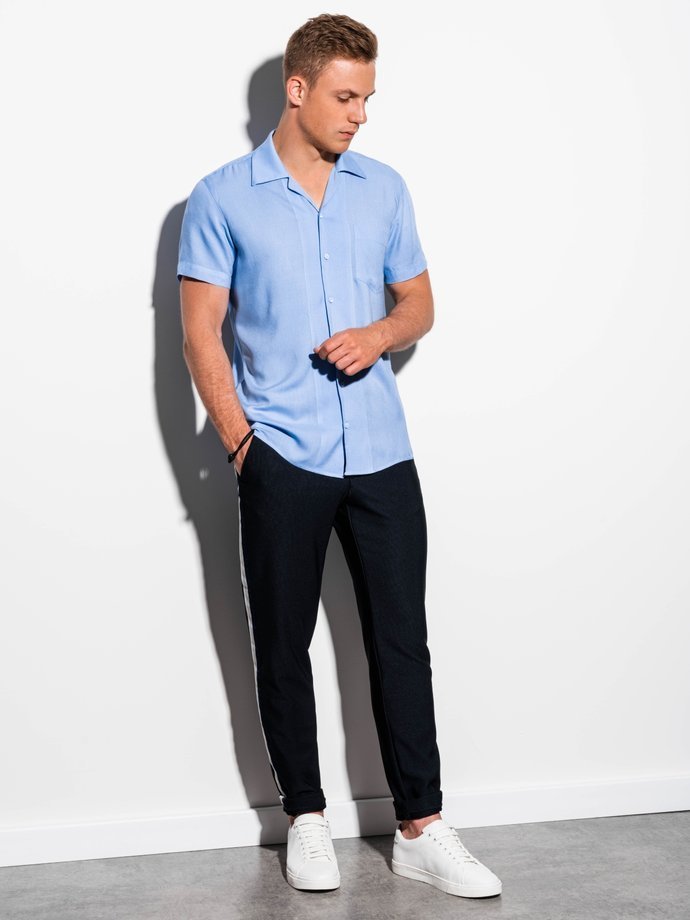 Мужская рубашка с коротким рукавом - голубой K561