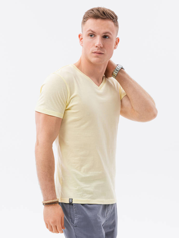 Класична чоловіча футболка BASIC з v-подібним вирізом - світло-жовта V14 S1369