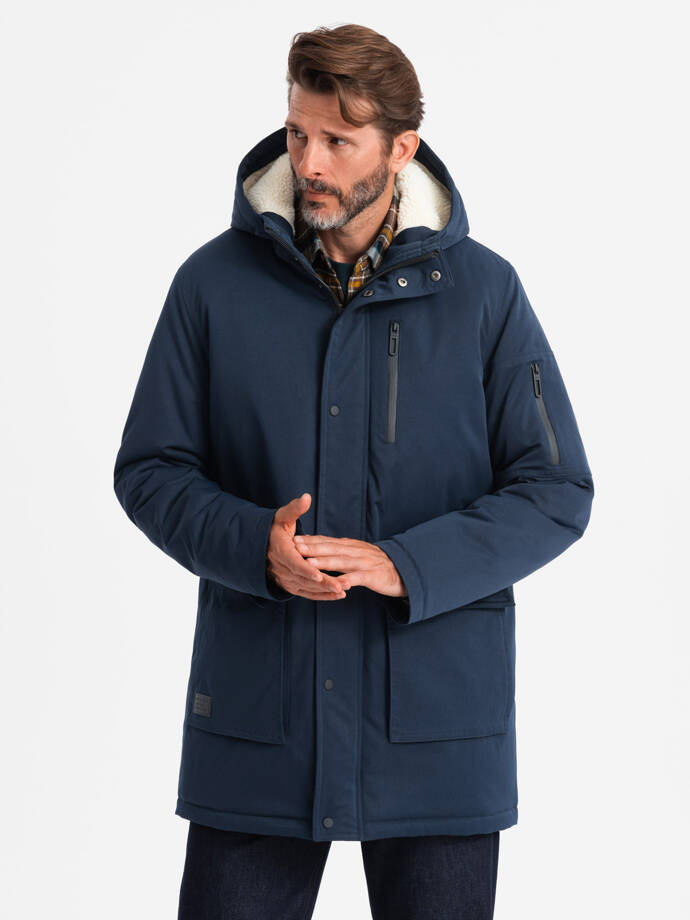 Męska długa kurtka parka sherpa – granatowa V2 OM-JALJ-0181