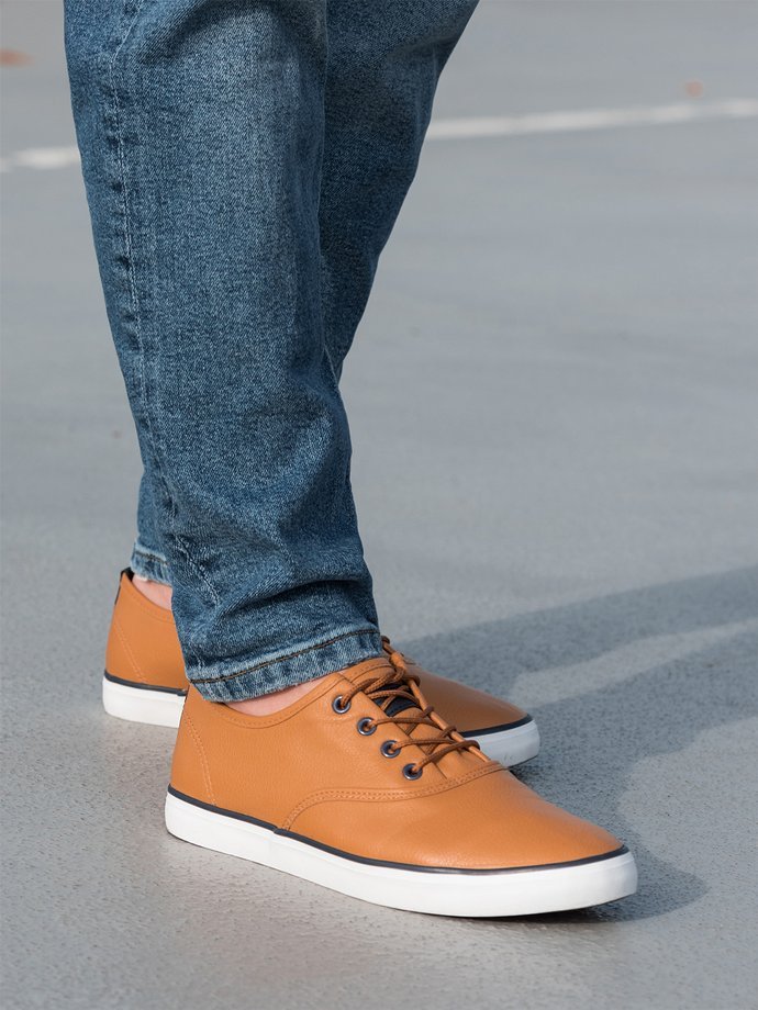 Взуття чоловіче кросівки - коричневі T305